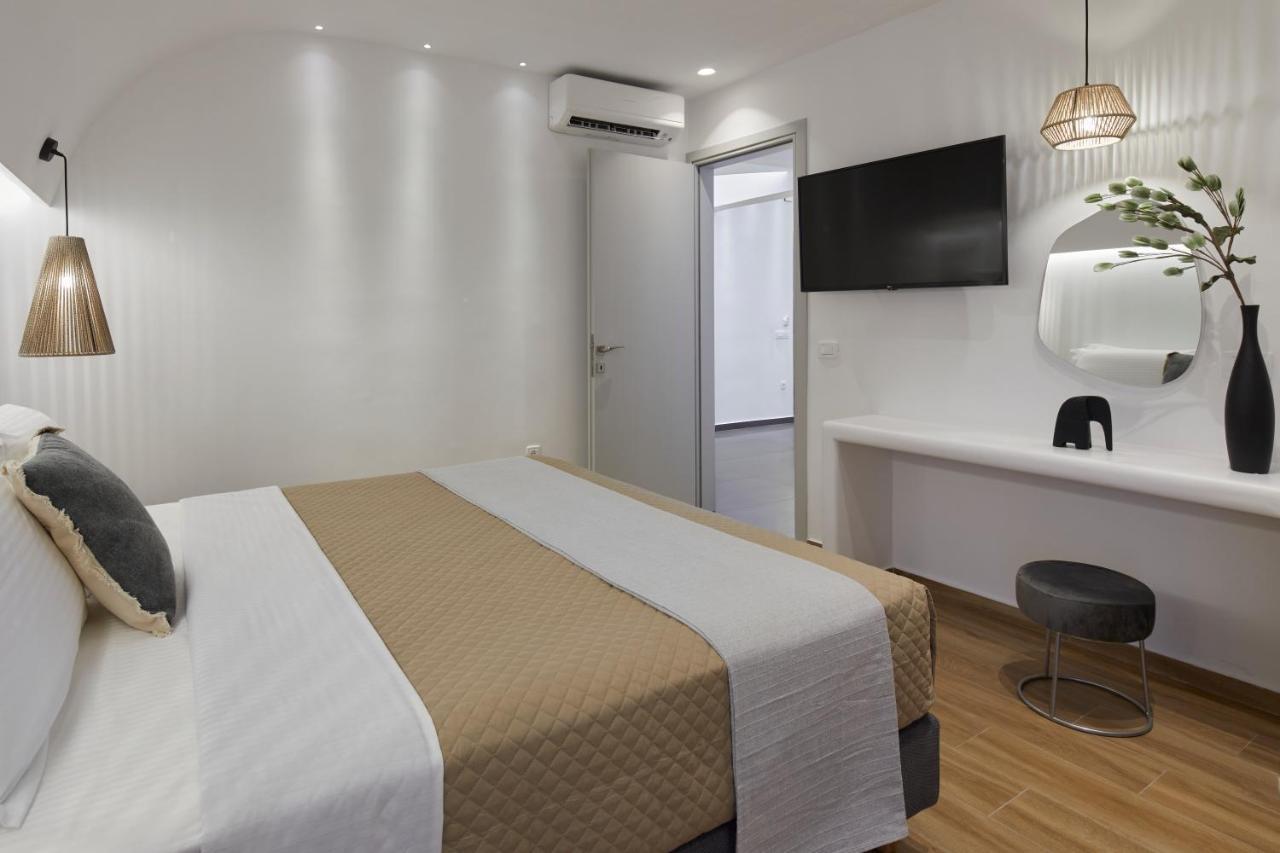 Grand-Mere Calliope Fira  Exterior foto