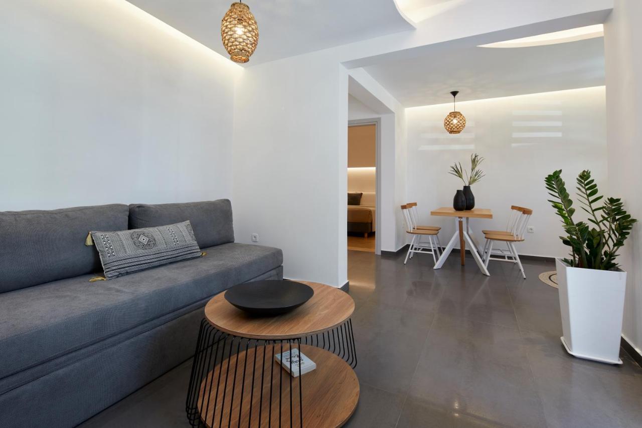 Grand-Mere Calliope Fira  Exterior foto