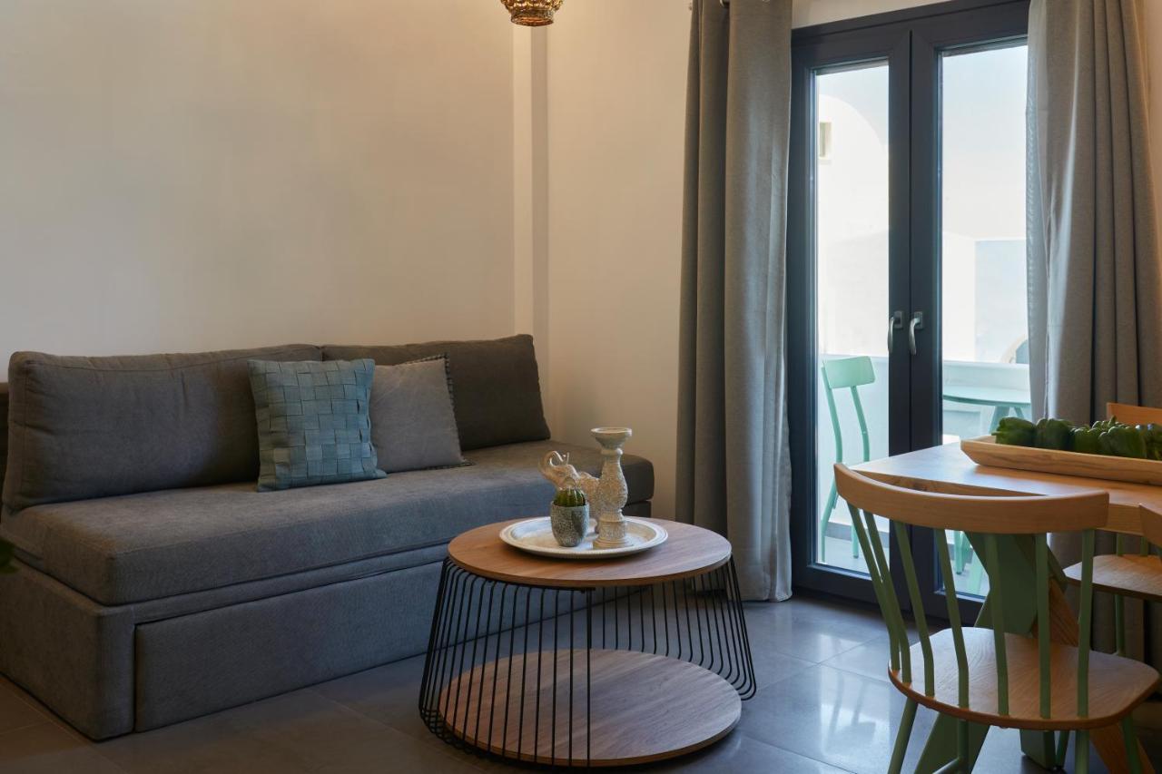 Grand-Mere Calliope Fira  Exterior foto